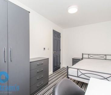 2 bed Apartment for Rent - Photo 4