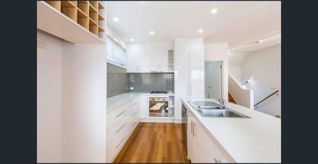 Beachside Living - Photo 4