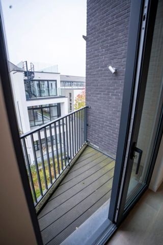 Appartement te huur - Foto 3