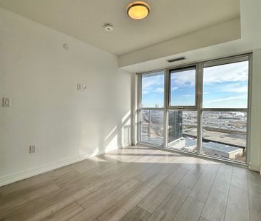 For Lease - 225 Village Green Square Unit# 2008, Toronto, Ontario - Photo 6