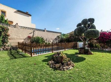 Alquiler de casa o chalet independiente en Calle Cardenal Pedro González - Photo 4