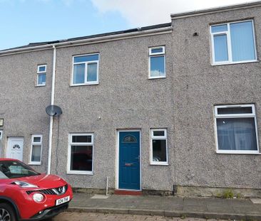 2 bedroom terraced house to rent - Photo 4