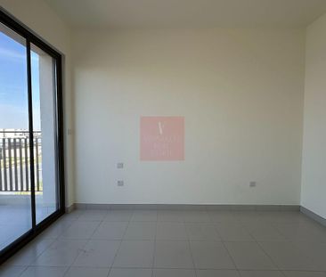 Single Row | Open View - Photo 1