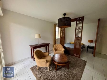 Location Appartement 1 pièce 30m² CHATEAUROUX 36000 - Photo 3