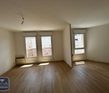 Location Appartement 1 pièce 44m² CHATEAUROUX 36000 - Photo 2