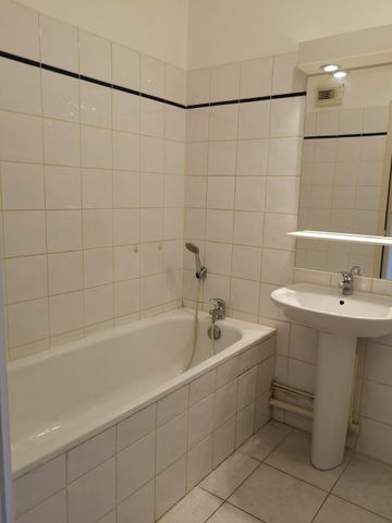 Location Appartement 42m² ISTRES 13800 - Photo 4
