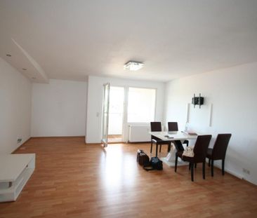 Traumhafter Grundriss - energetisch modernisiert! - Foto 1