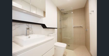 Spacious 2 Bedroom Fully Furnished Apartment READY TO MOVE IN! - Photo 4