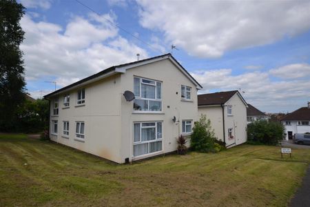 1 bedroom Flat To Let - Photo 4