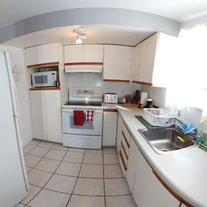 2 CH - 1 SDB - Québec - $1,297 /mo - Photo 2
