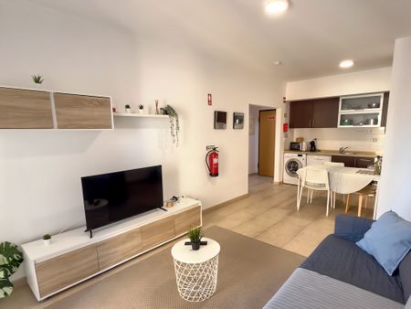 Apartamento T0 transformado em T1 para Arrendamento em Portimão - Photo 3