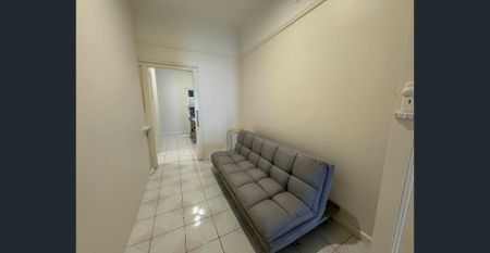 Room Available to Lease In Shared House - Photo 3