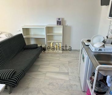 Alquiler de estudio en Calle Ventura Rodríguez s/n - Photo 3