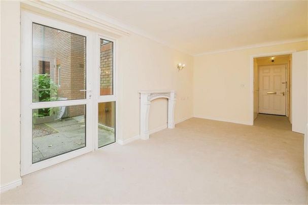 1 bedroom retirement property to rent - Photo 1