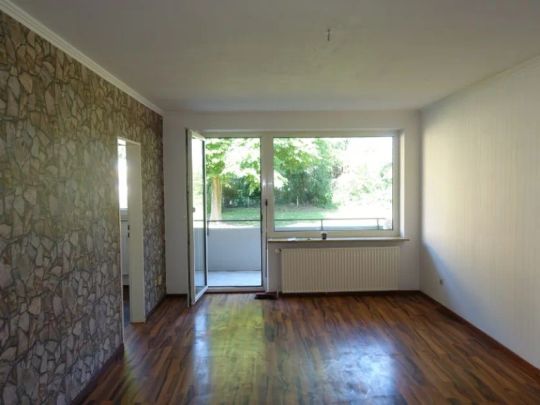 schöne, gemütliche 1-Zi.-Whg. mit Balkon - Photo 1