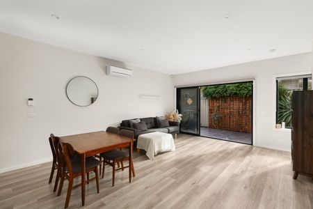 2/286 Waterloo Road, Glenroy VIC 3046 - Photo 4