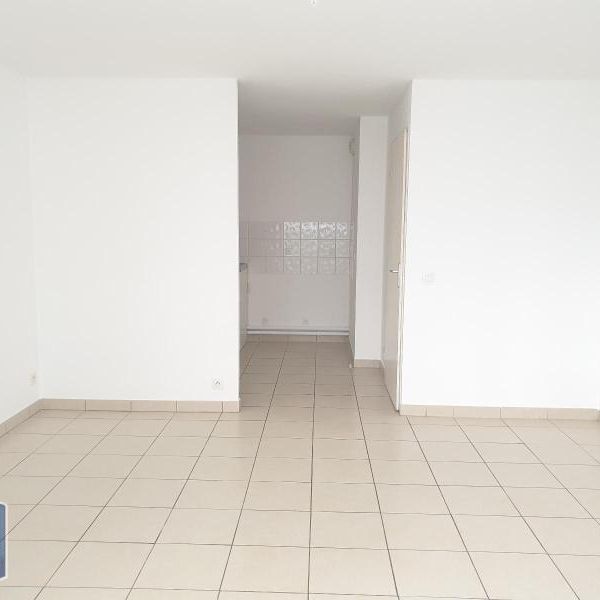 Location Appartement 2 pièces 47m² CHALON SUR SAONE 71100 - Photo 1