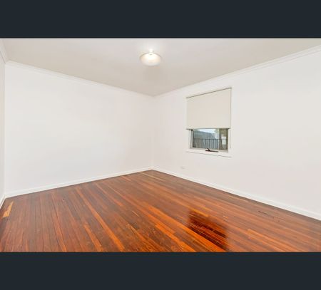 4 Lorikeet Avenue, Murray Bridge, SA 5253 - Photo 2
