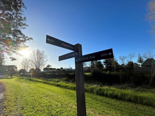 Hidden Treasure - Papamoa - Photo 1