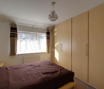 3 bedroom semi-detached house to rent - Photo 3