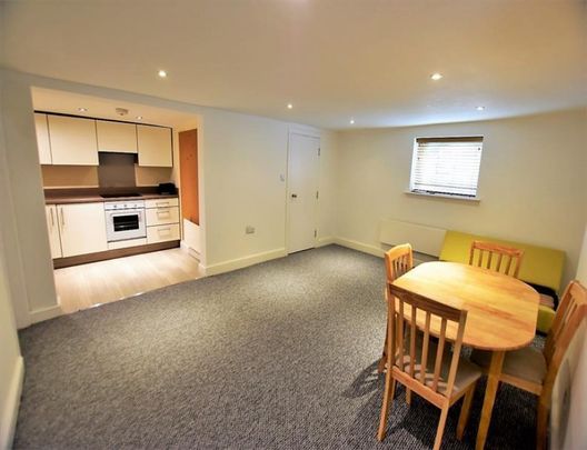 1 Bedroom Apartment To Let - Photo 1