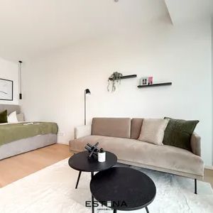 Genießen Sie den Weitblick vom 22. Stock an der Waterfront Wiens mit Doorman und Wellnessbereich - Photo 1