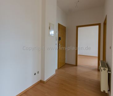 EBK möglich - preisgünstige Altbauwohnung - zentrumsnah - Laminat - Bad mit Dusche - Photo 1