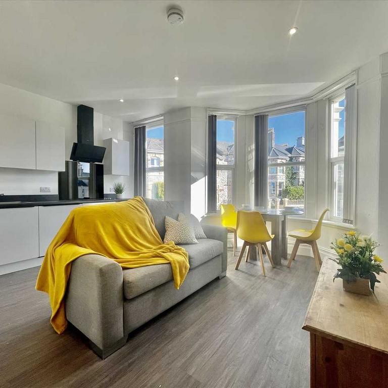 3 bedroom house share to rent - Photo 1