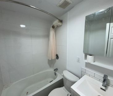 For Lease - 399 Dupont Street Unit# 103, Toronto, Ontario - Photo 3