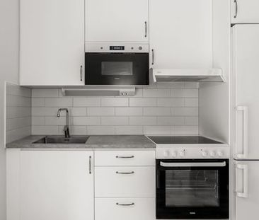 Östsvängen, Linköping - Photo 2