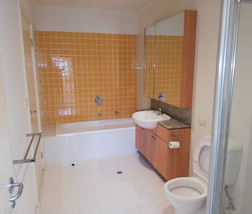 LARGE TWO BEDROOM DOUBLE STOREY - Photo 3