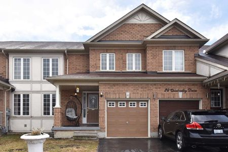 For Lease - 22 Qualivalley Drive, Brampton, Ontario - Photo 3