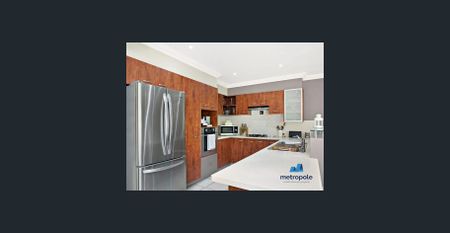 GORGEOUS TOWNHOME FILLED WITH LIGHT AND AIR! - Photo 2