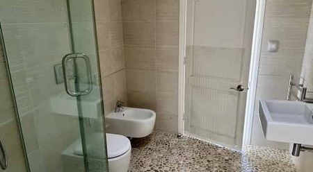 Absolute Executive Home - Photo 5