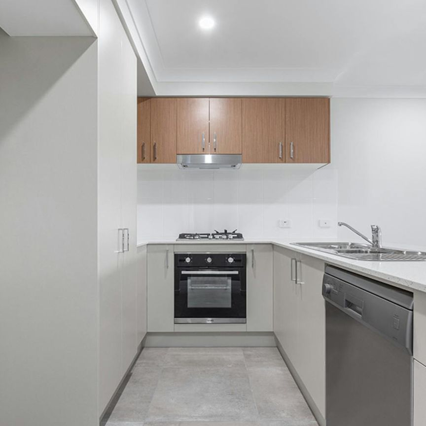 39A Mapplewell Circuit - Photo 1