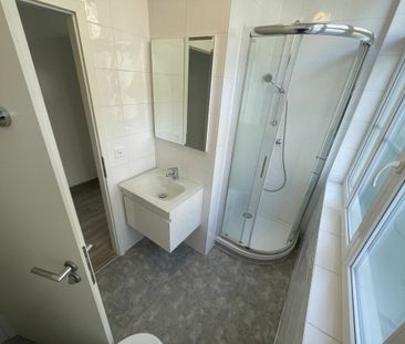 St-Imier, studio entièrement rénové au 1er étage - Photo 4