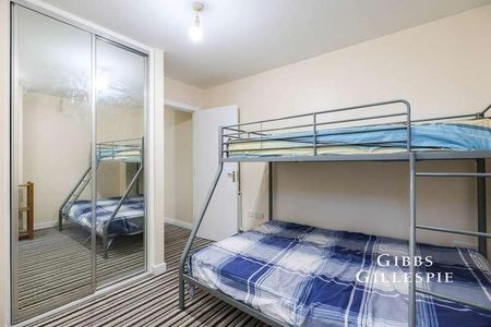 Signal Building, Station Approach, Hayes, UB3 - Photo 5