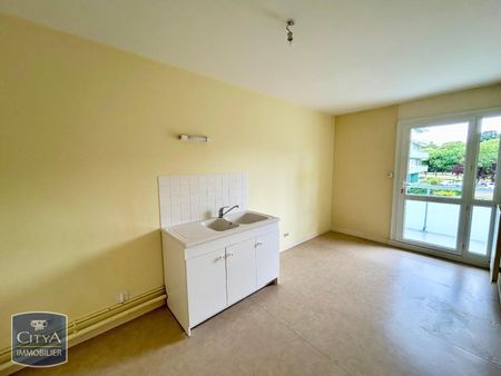 Location Appartement 3 pièces 67m² LE MANS 72100 - Photo 4