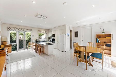 1/13 Kennon Street, Doncaster East - Photo 2