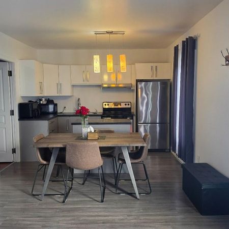 Logement 3 1/2 + petite chambre supplémentaire ou bureau - Photo 4