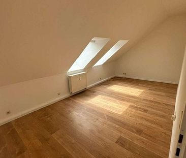 Helle Dachgeschoss-Wohnung sucht neuen Mieter! - Foto 5