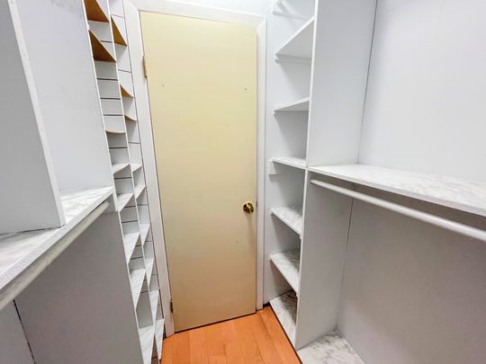 For Lease - 58 Marathon Crescent, Toronto, Ontario - Photo 1