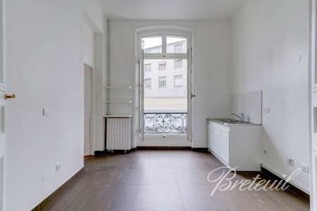 Appartement à louer à Paris 8Ème - Photo 5