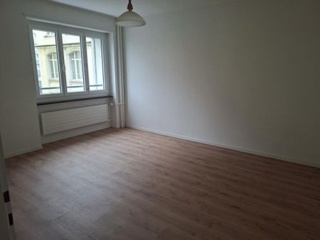 A louer, 2 pièces, Grenier 20, La Chaux-de-Fonds - Photo 4