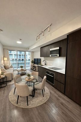 For Lease - 117 Broadway Avenue Unit# 421, Toronto, Ontario - Photo 1