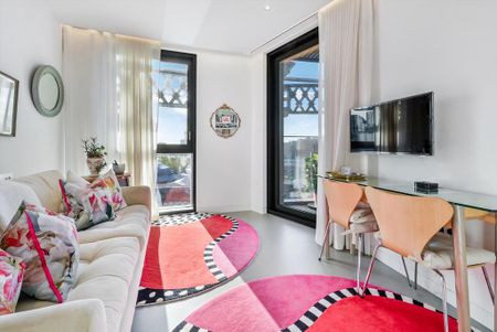 3 bedroom flat to rent - Photo 4