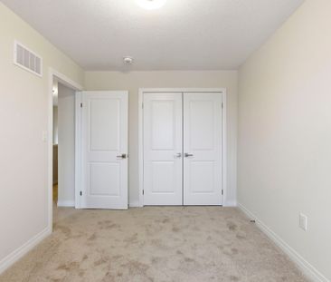 For Lease - 660 COLBORNE Street Unit# 33, Brantford, Ontario - Photo 1