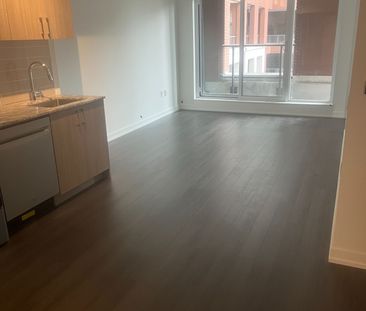 For Lease - 4010 Eglinton Avenue Unit# 411, Toronto, Ontario - Photo 2