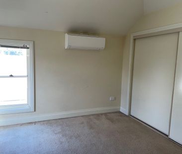 Set in Maidstone - Photo 5