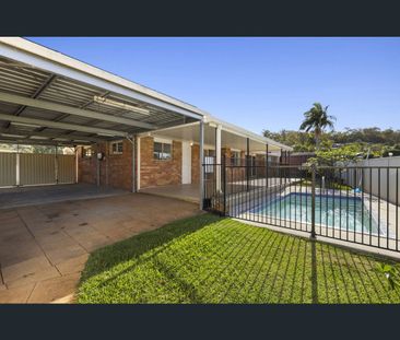 4 Loxton Court, Helensvale, Qld 4212 - Photo 5